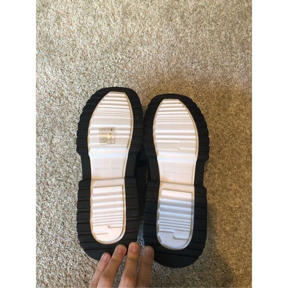 Michael Michael Kors Women’s Black Platform Lace Up Sneakers Size 9.5 NWT - Picture 5 of 11